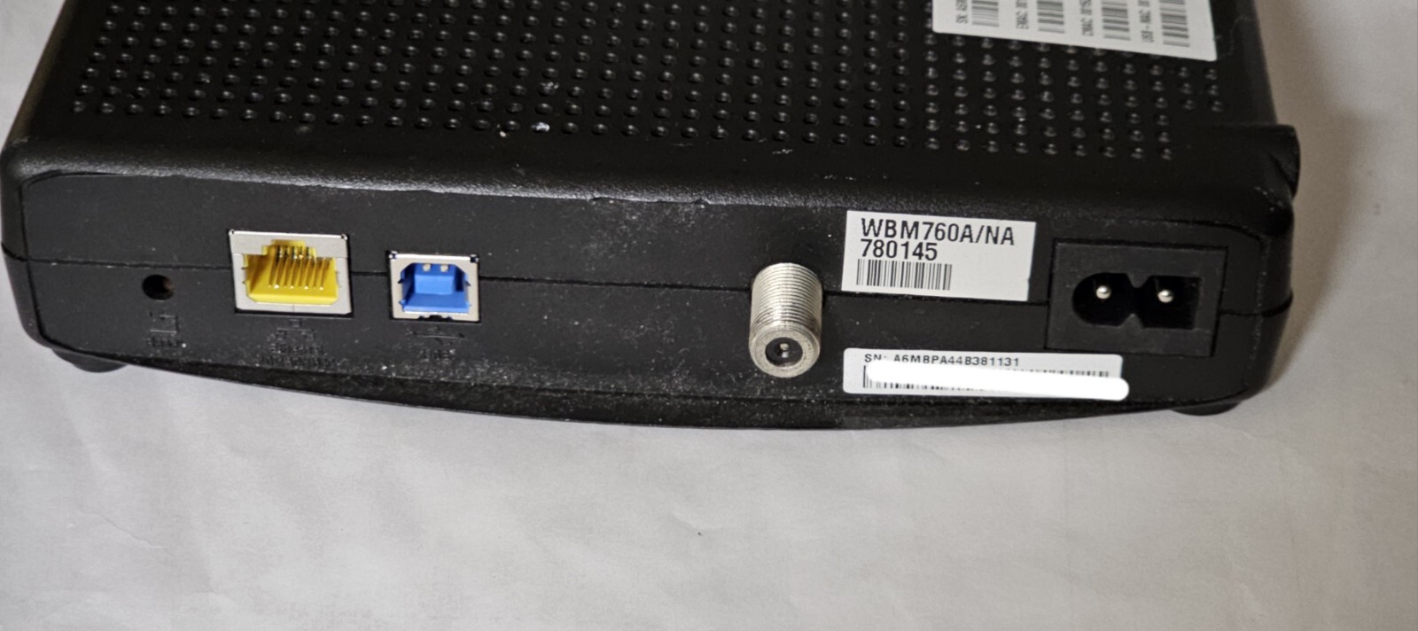ARRIS Touchstone WBM760A (780142) 163.84 Mbps D 3.0 – works w/ xfinity comcast