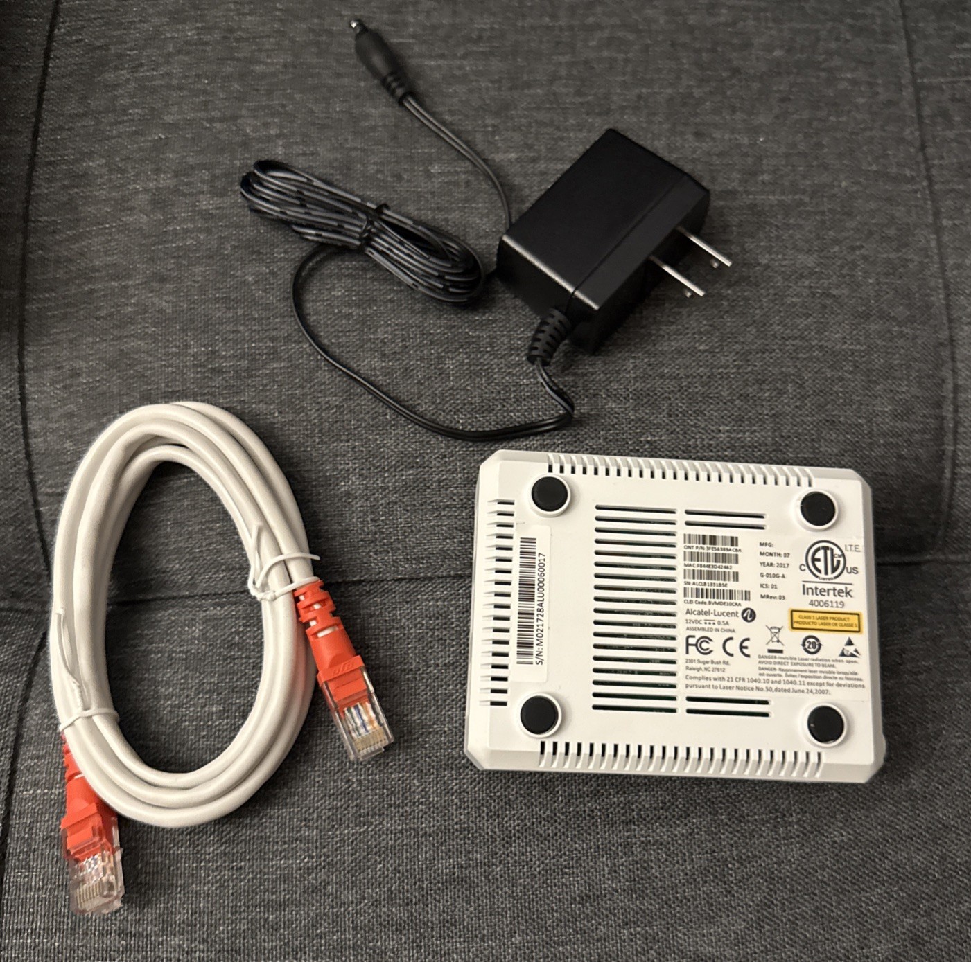 AT&T ATT Alcatel Lucent 3FE56389ACBA Optical Network Terminal G-010G-A W/ AC