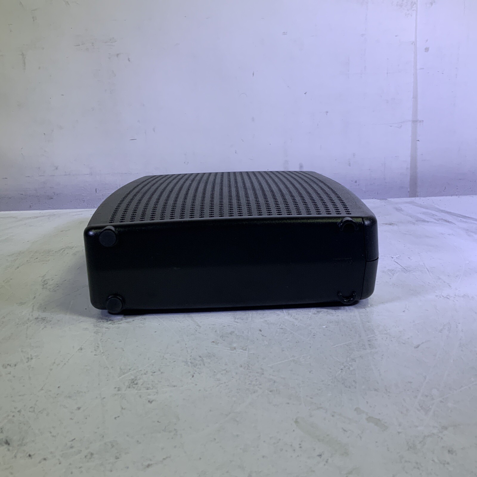 ARRIS TM822R Internet & Voice DOCSIS 3.0 Modem – NG F4B