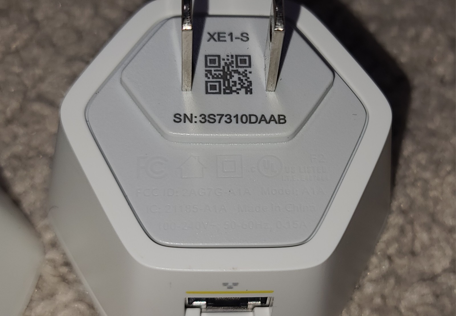 Set Of 4 Xfinity xFi Pods WiFi Network Range Extenders 1st Generation XE1-S