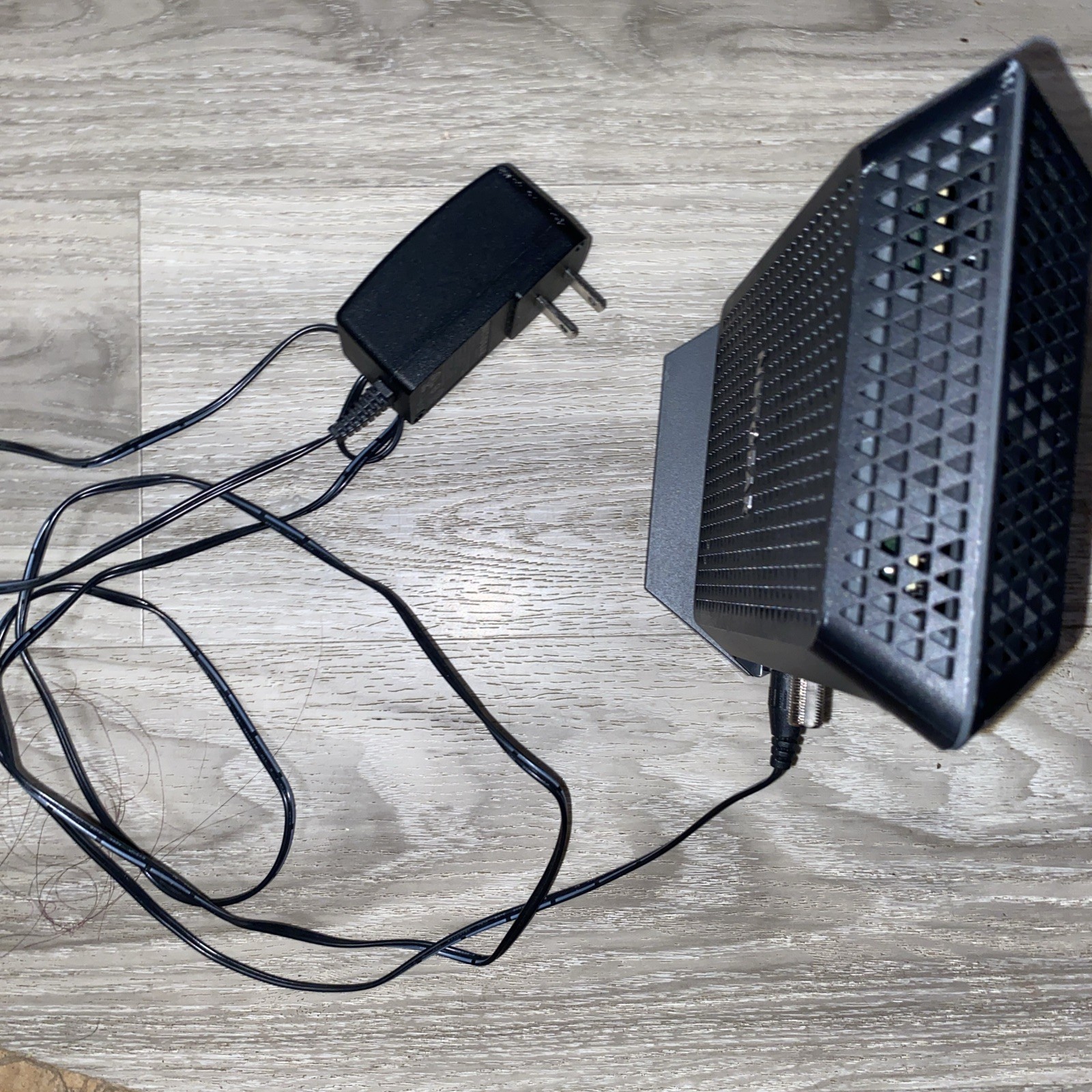 NETGEAR CM700 High Speed Cable Modem, 1.4Gbps, DOCSIS 3.0, CM700