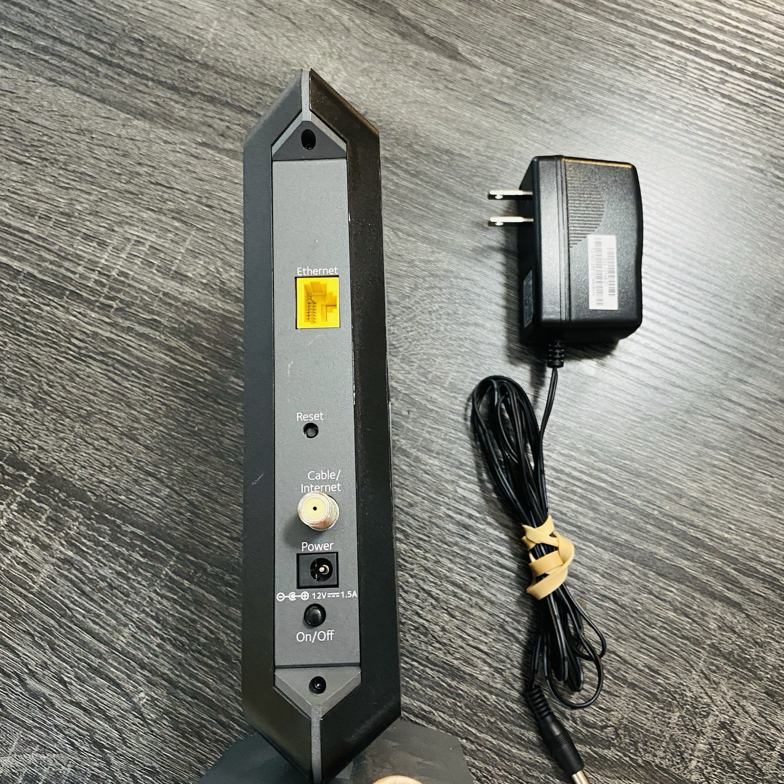 Netgear CM600 DOCSIS 3.0 Cable Modem With Power Adapter – Tested Works