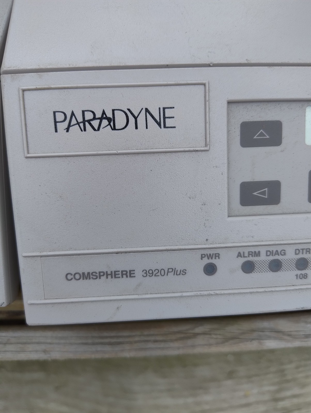Lot of 5 Paradyne 3920-A1-411 Stand Alone Modems Comphere Series