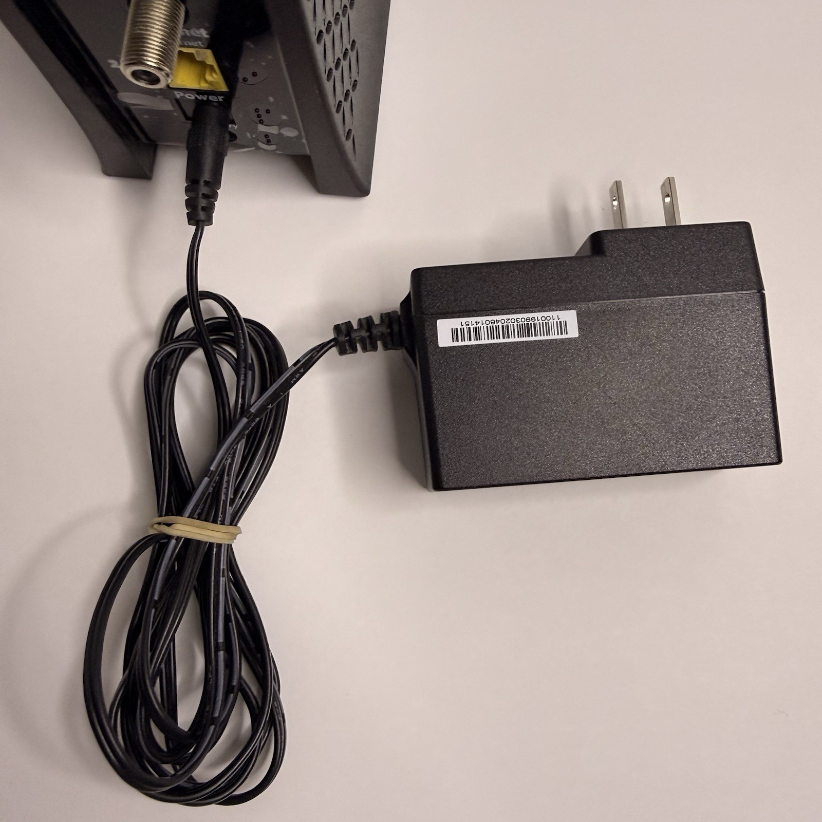 Spectrum ES2251 DOCSIS 3.1 Cable Modem eMTA Gigabit Ethernet w/ Power Adapter