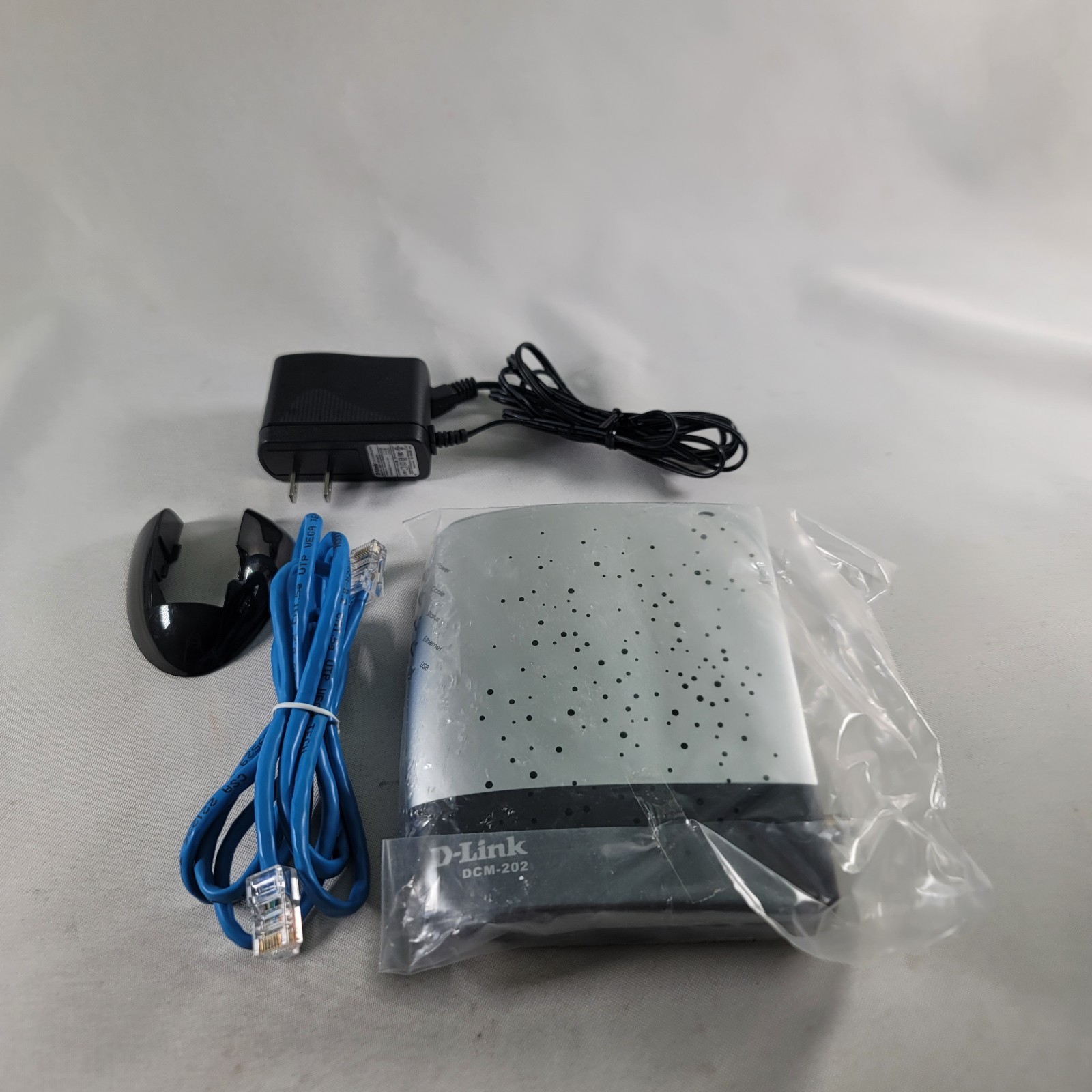 D-Link DCM-202 DOCSIS 2.0 Cable Modem