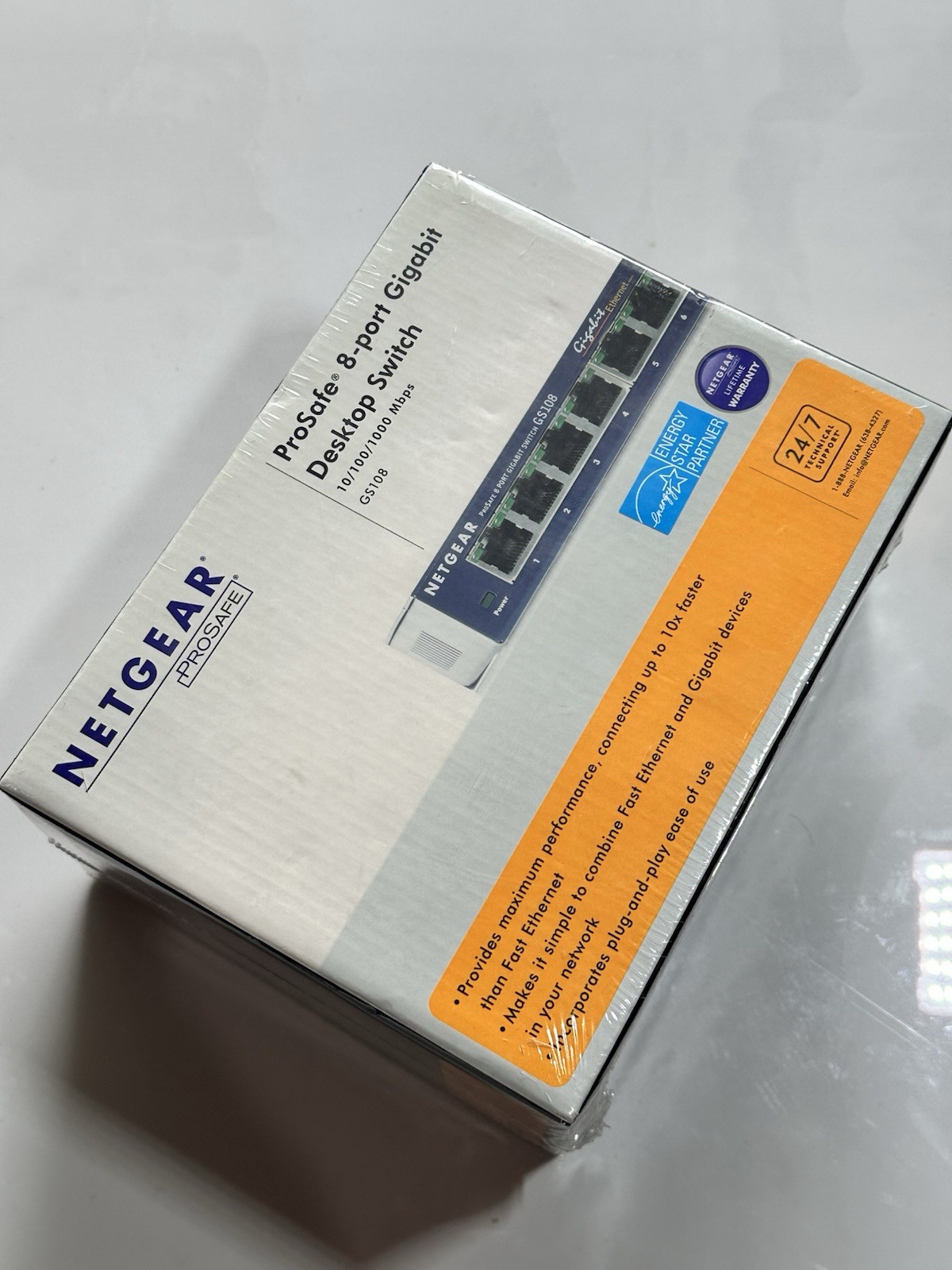 Netgear Prosafe 8 Port Gigabit Switch GS108 10/100/1000 Mbps New A8
