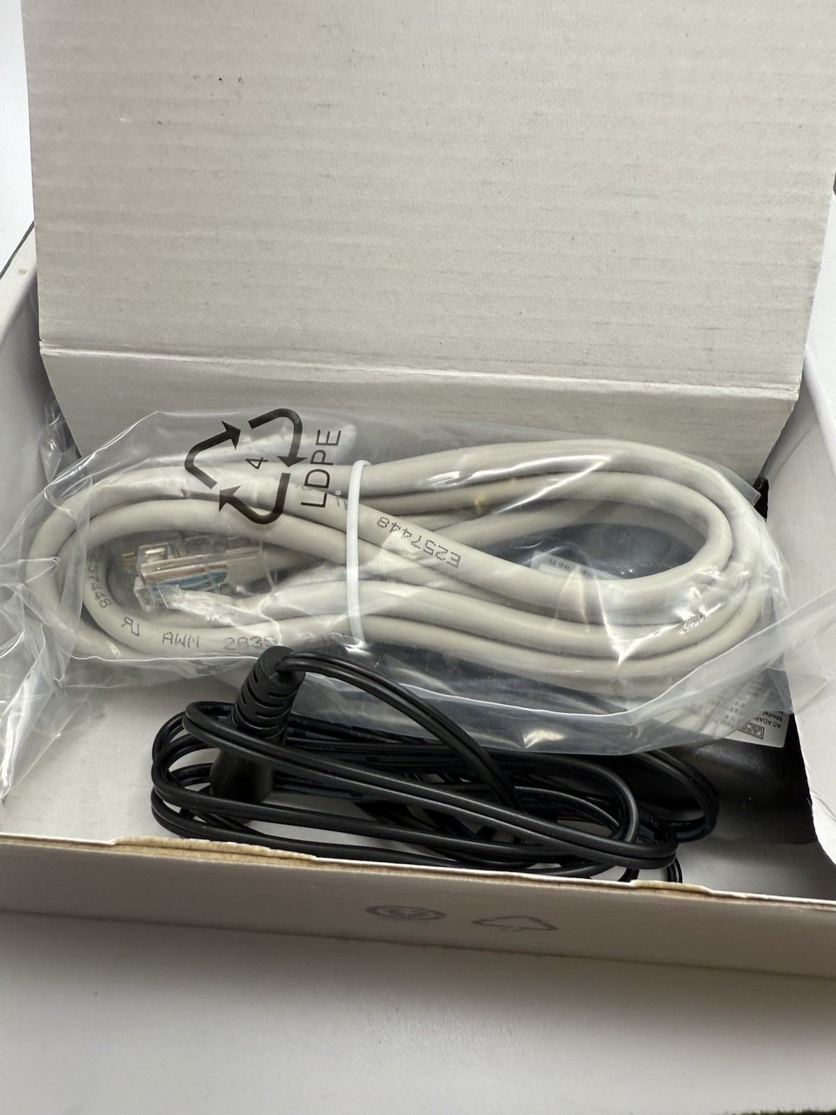 ARRIS SURFboard (16×4) DOCSIS 3.0 Cable Modem SB6183 Black 612572216712