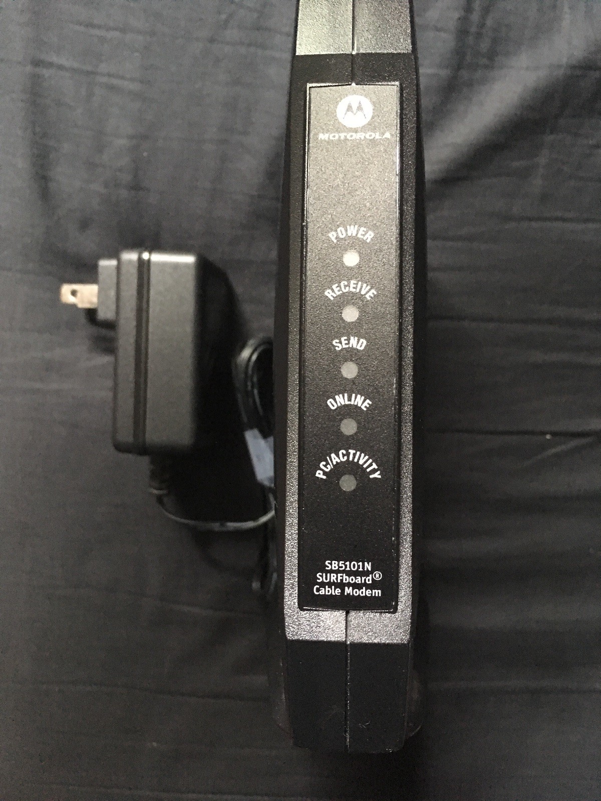Motorola SB5101N SURFBOARD CABLE MODEM WITH ETHERNET CORD