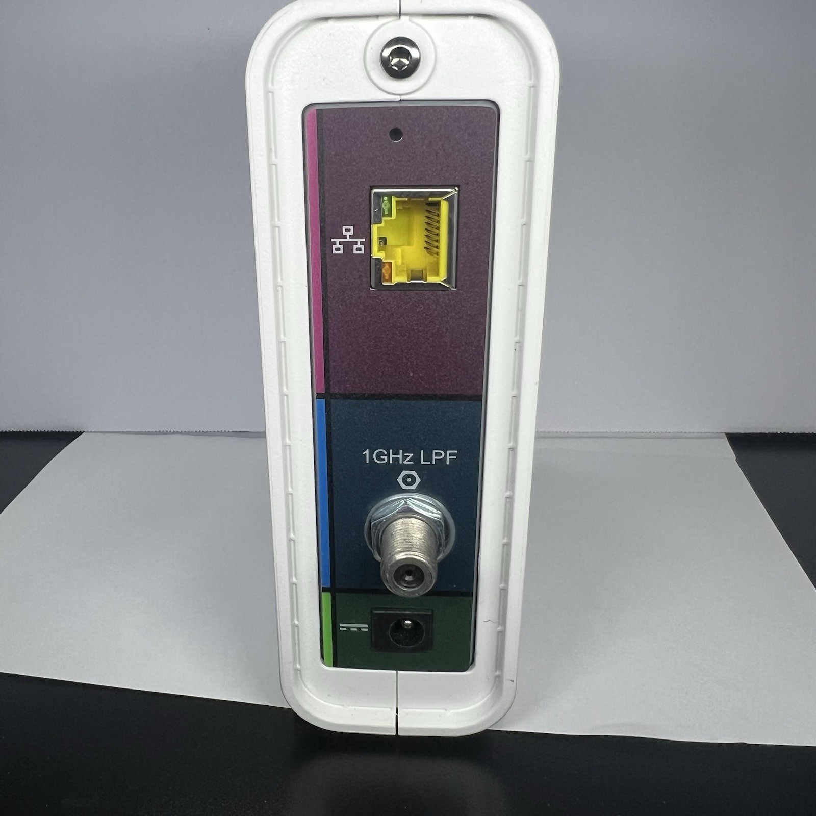 ARRIS Surfboard SB 6190 Gigabit DOCSIS 3.0 32×8 Cable Modem