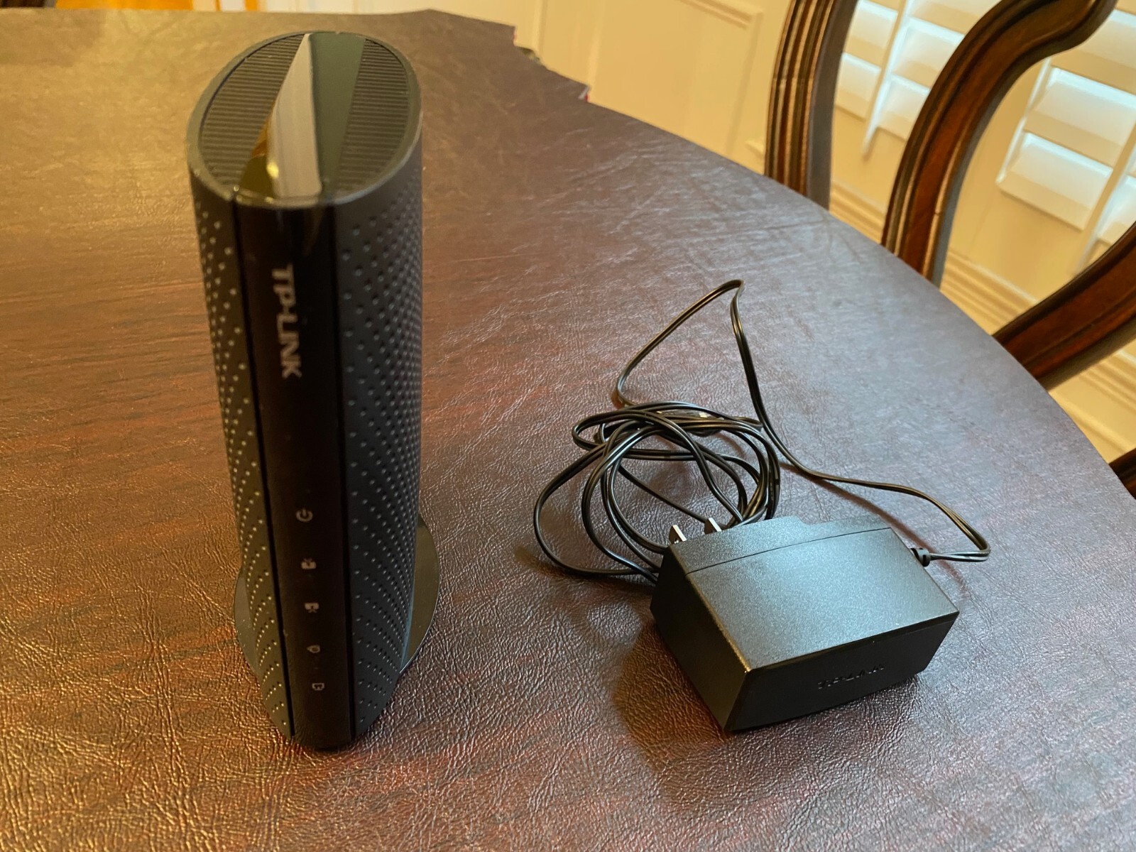 TP-Link TC-7610 300Mbps Wireless N DOCSIS 3.0 High Speed Cable Modem Router