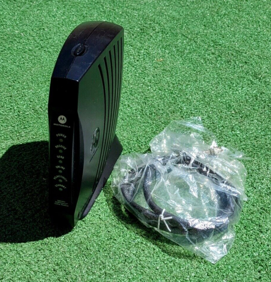 Motorola SB5101N Surfboard Internet Cable Modem-NO Power Cable Tested Works EUC