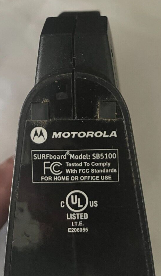 Motorola SURFboard SB5100 Cable Modem w/ AC Adapter