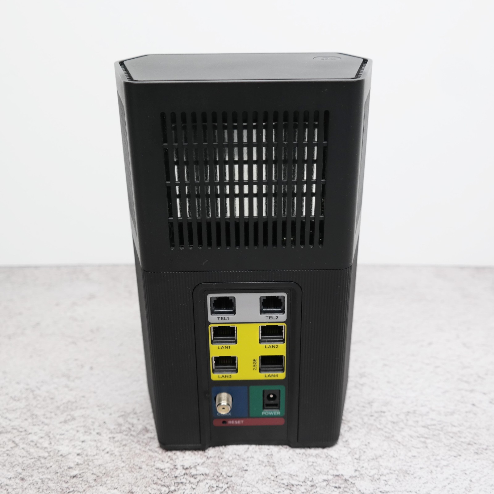 Motorola MT8733 Cable Modem and Wireless Router BROKEN