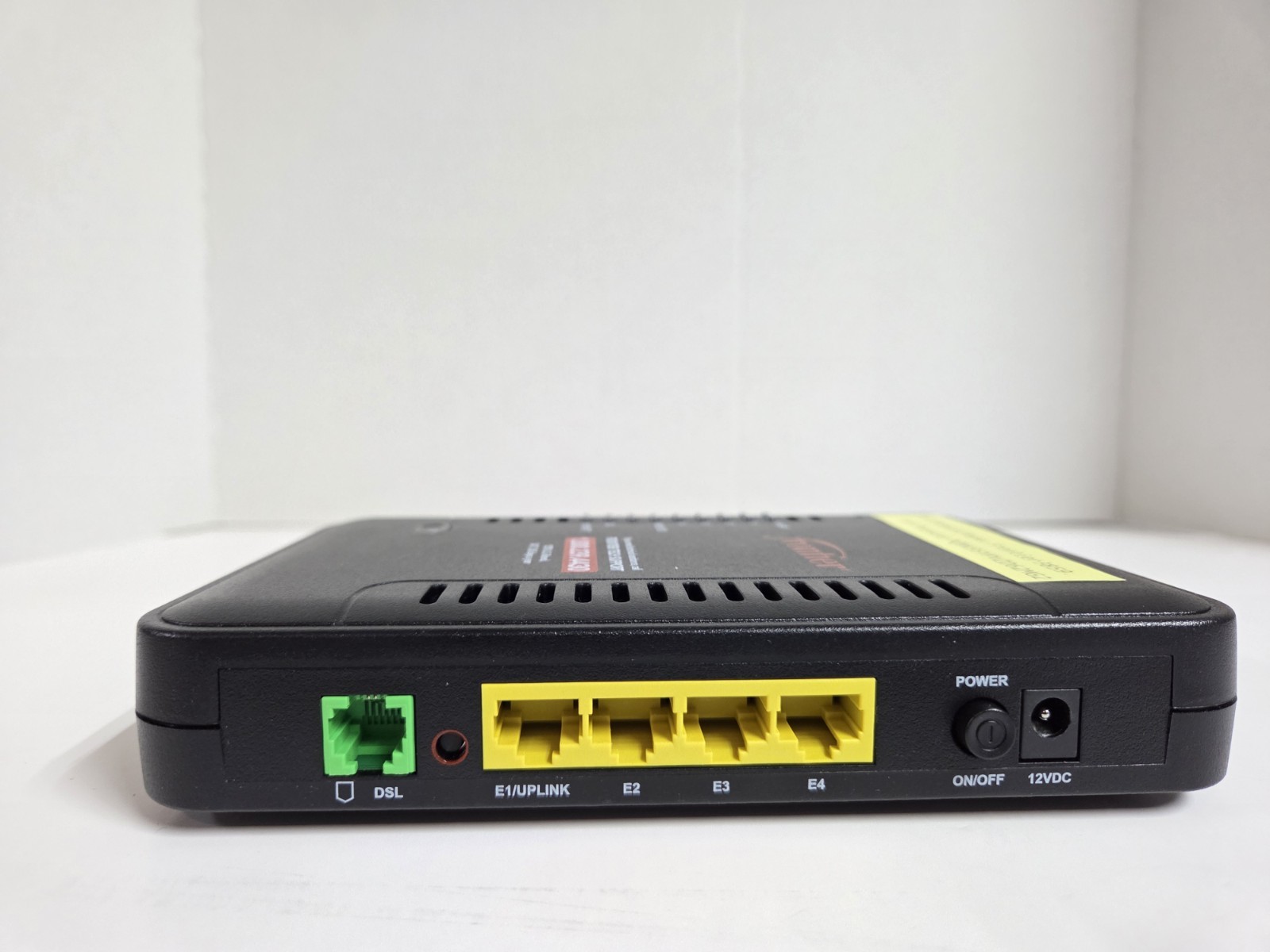 Frontier NetGear DSL Modem with WiFi ADSL2+ Router Model D2200D-1FRNAS