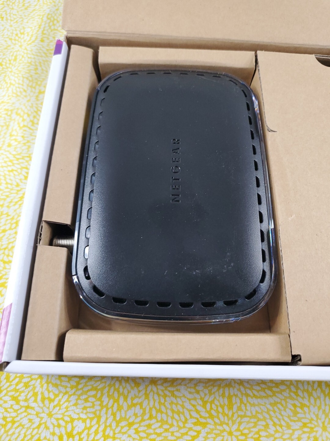 Netgear CM400 High Speed Cable Modem DOCSIS 3.0