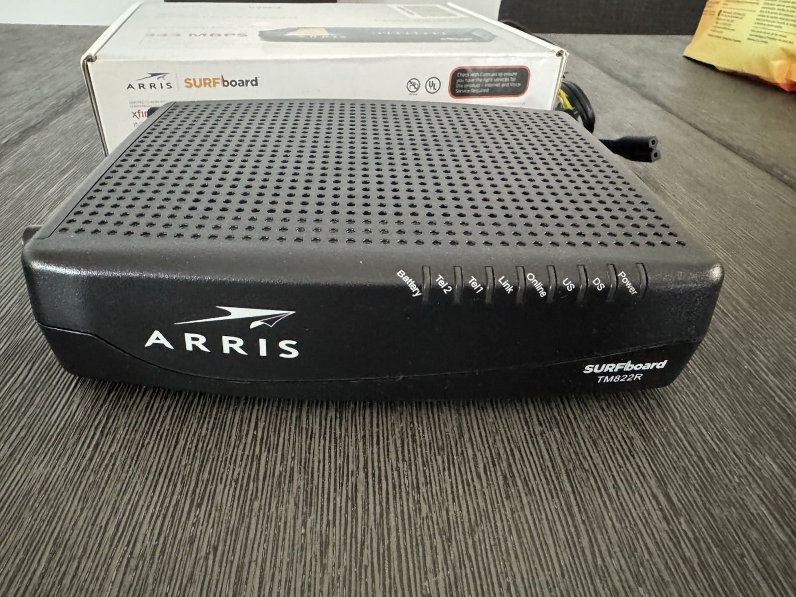 ARRIS TM822R Internet &amp Voice DOCSIS 3.0 Modem Good Condition