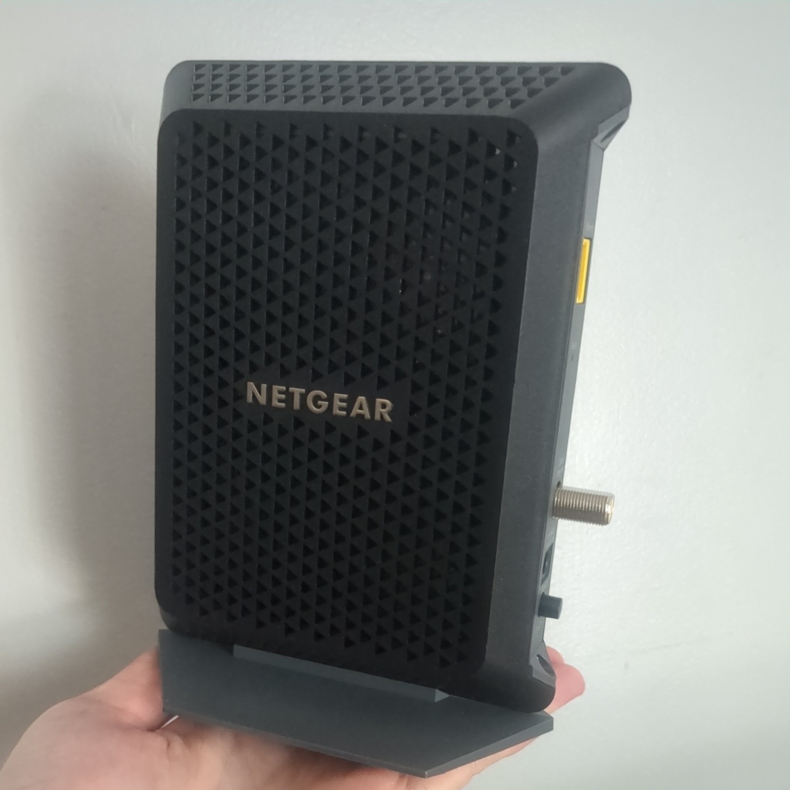 NETGEAR CM700-100NAS Cable Modem