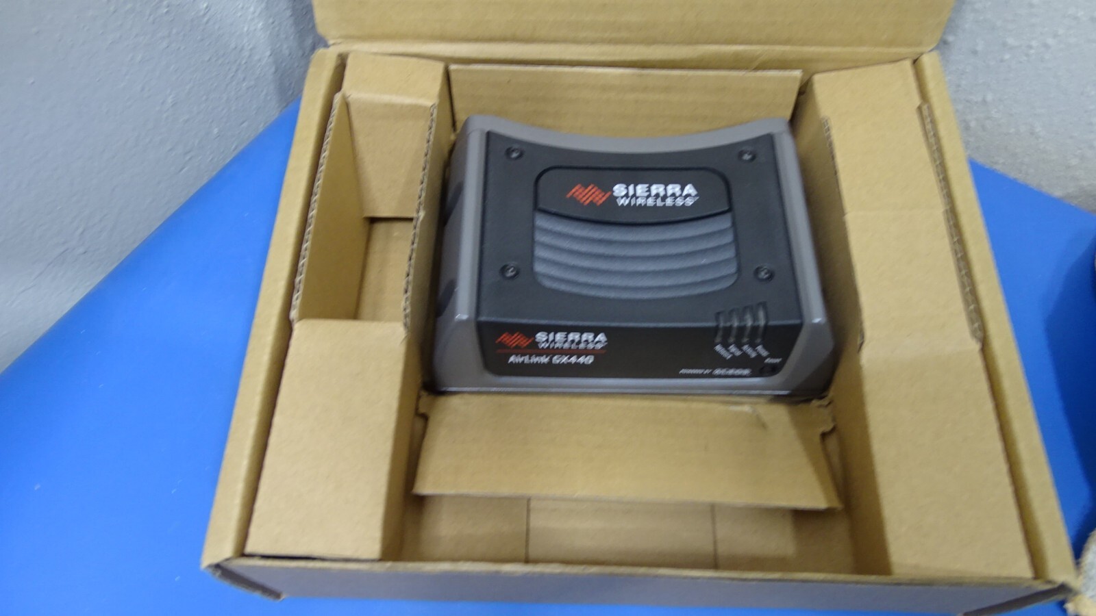 Sierra Wireless AirLink GX440 – Wireless Cellular Modem AT&T