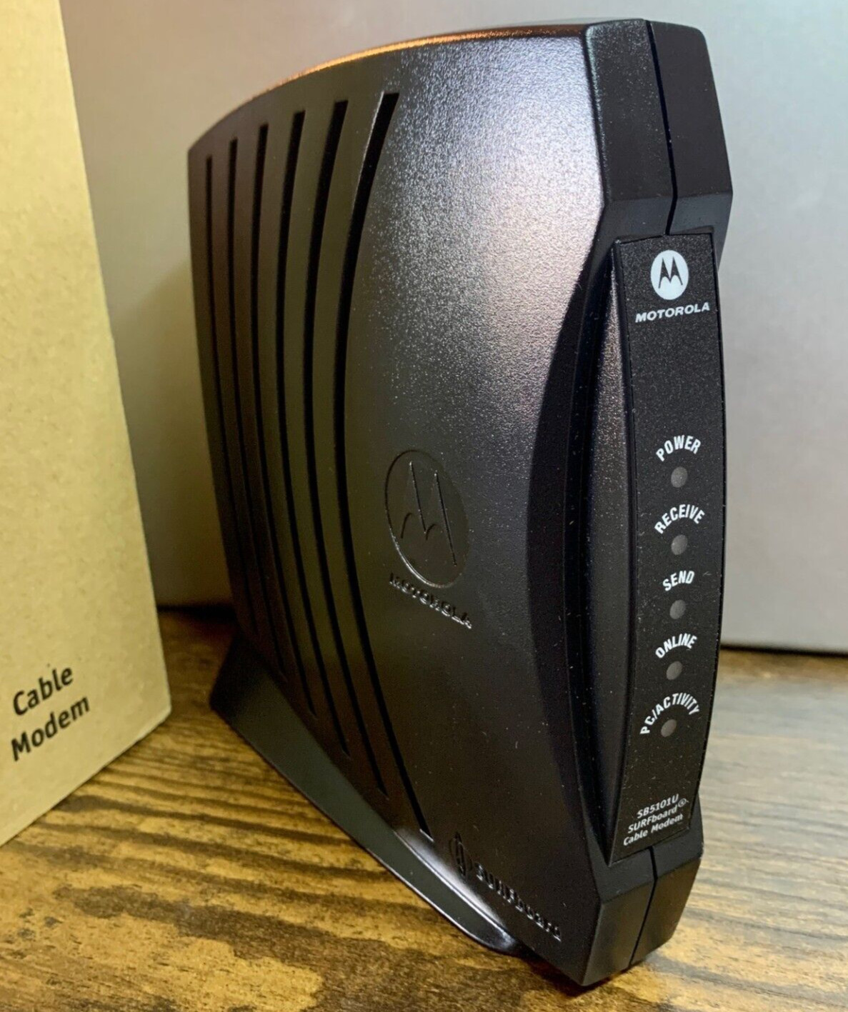 MOTOROLA SB5101U SURFboard * Cable Modem * W/ Acc. * In Original Box * REDUCED!