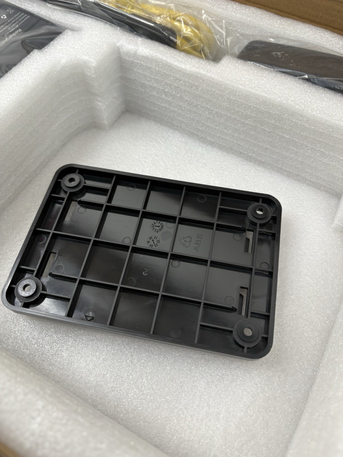 AT&T | DataRemote Cellular LTE Data Over Wireless Wi-Fi Router | CDS-9010 – New