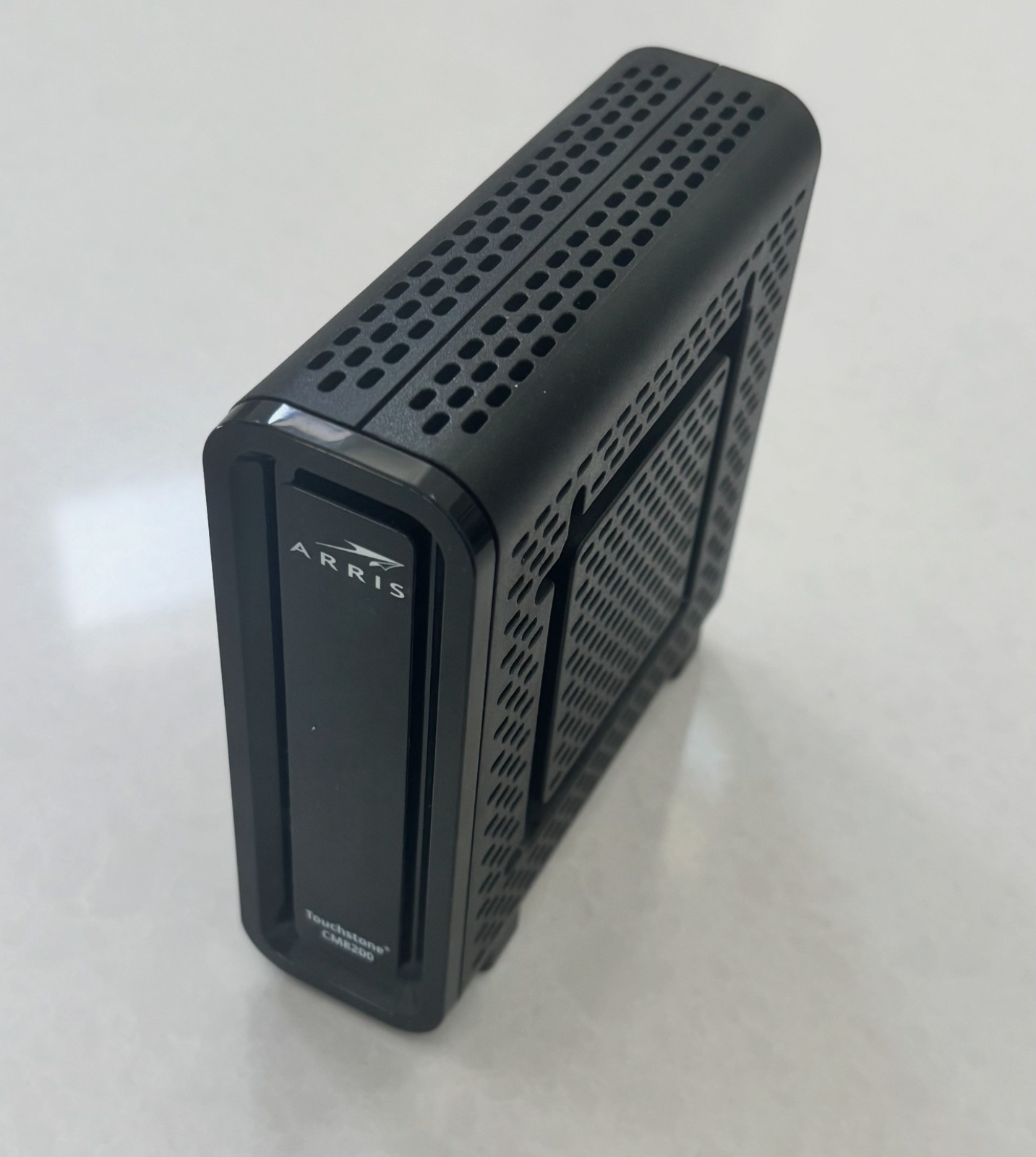 ARRIS CM8200A – DOCSIS 3.1 Ultra-Fast Cable Modem