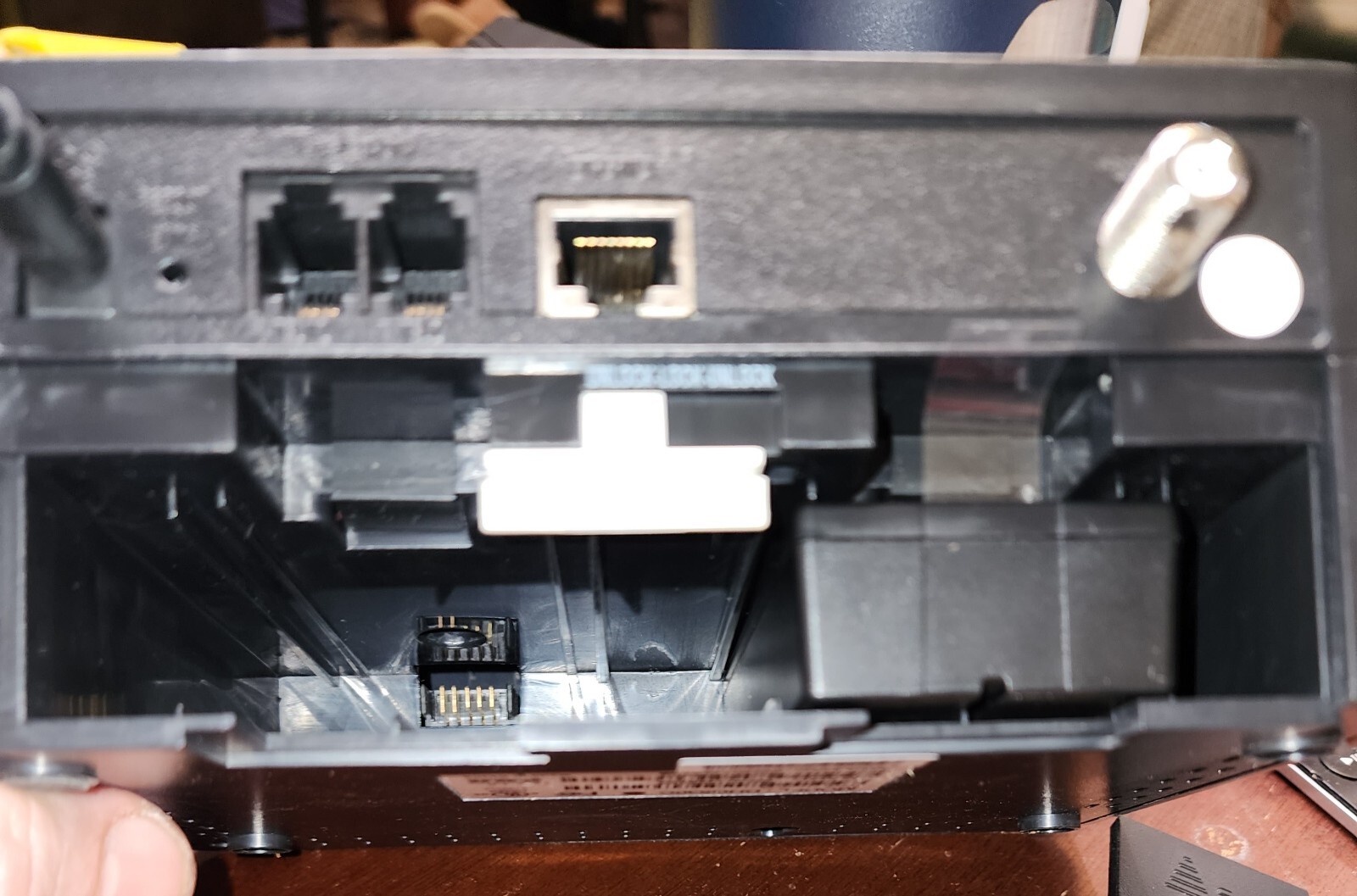 RCA Thomson Model DHG536C Digital Broadband Data and Voice Gateway Modem
