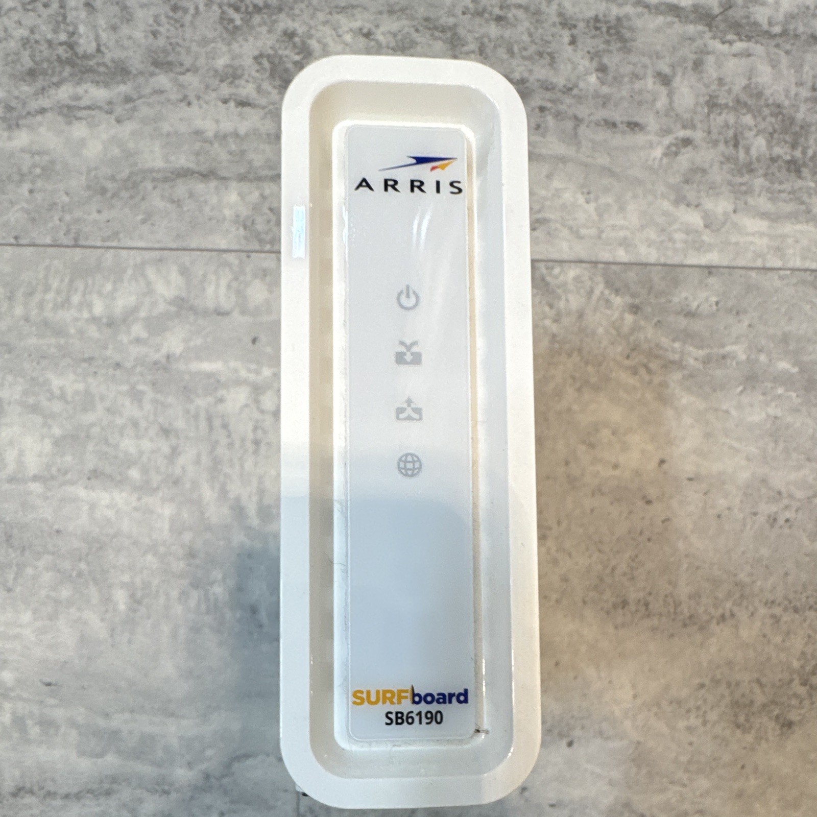 ARRIS SURFboard SB6190 DOCSIS 3.0 32×8 Cable Modem 1.4 Gbps White