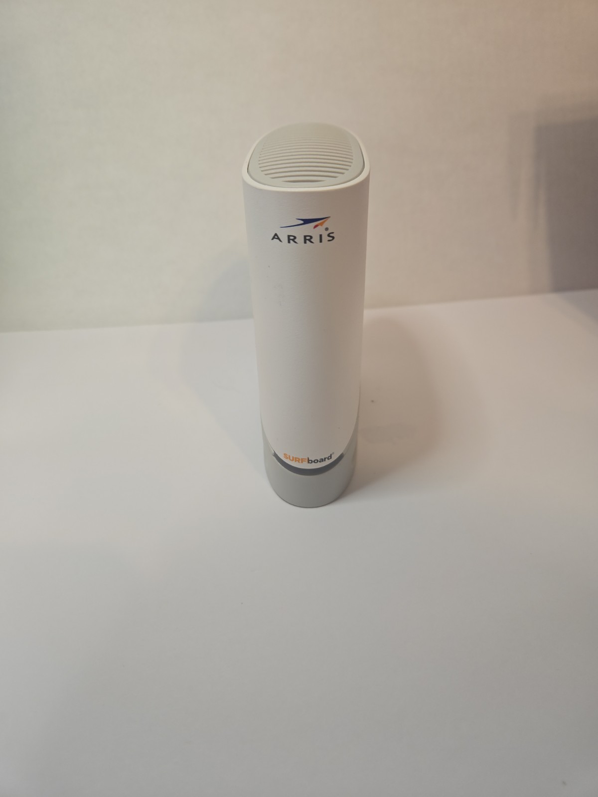 ARRIS SURFboard S33 DOCSIS 3.1 Cable Modem 10 Gbps Multi-Gigabit