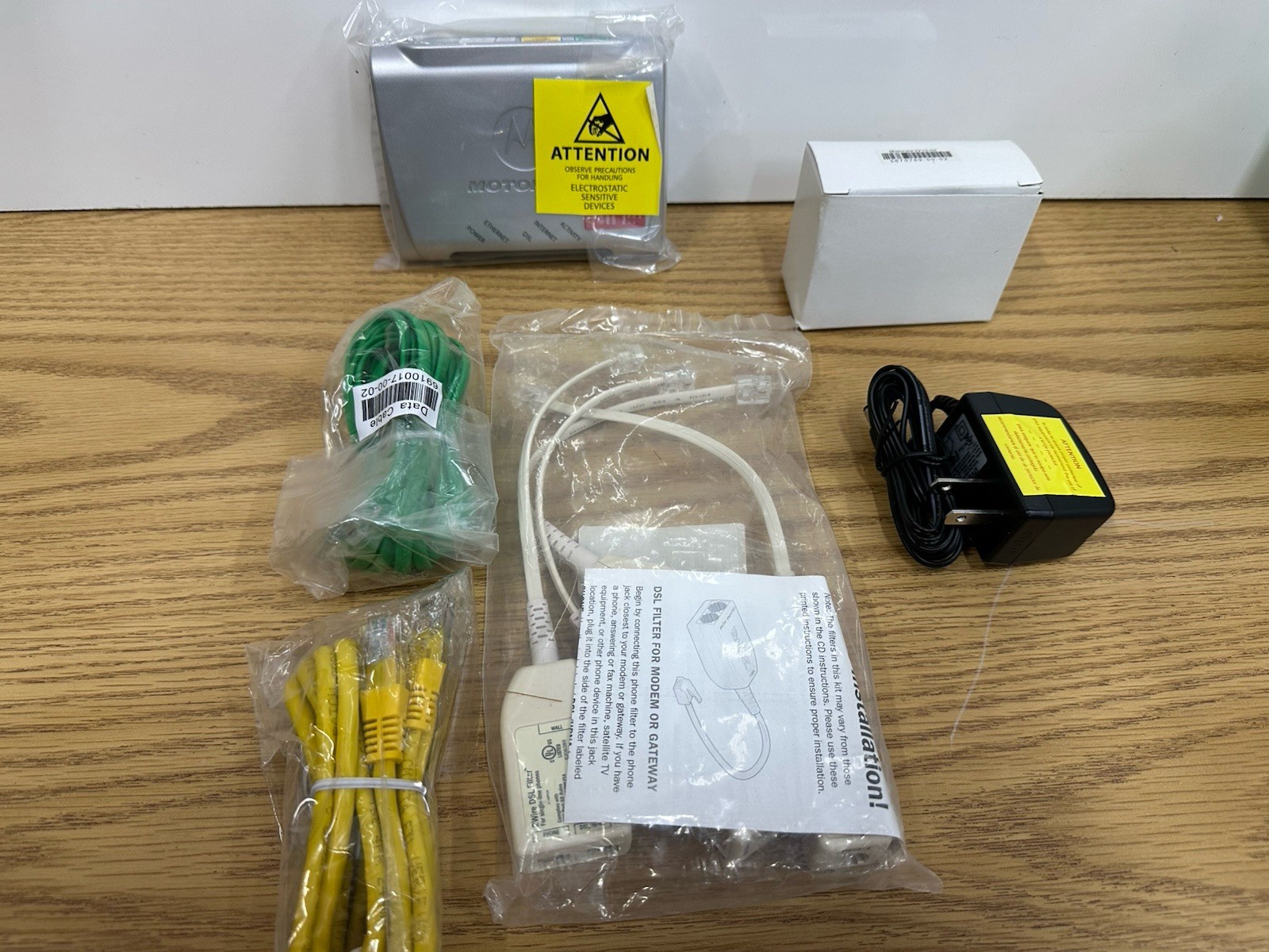 Motorola DSL Modem MSTATEA 2210 02 1022 ATT High Speed ethernet internet AT&T