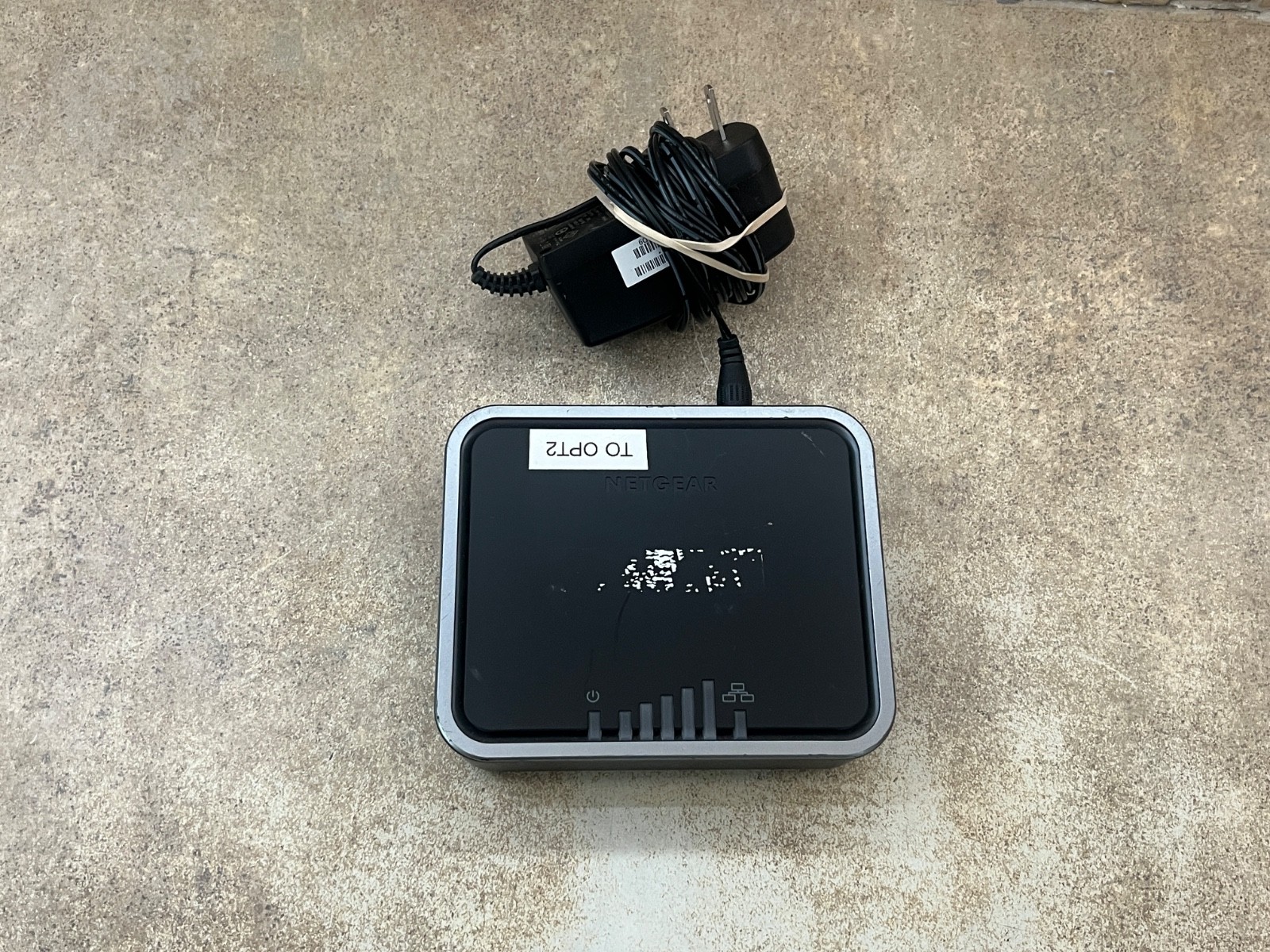 Netgear LB1120 4G LTE Broadband Modem 150Mbps Ethernet Network Device