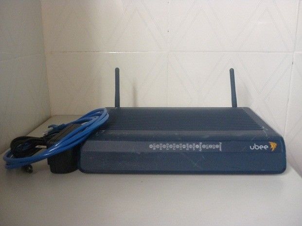Ubee DDW3612 Cable Modem Gateway Wireless DOCSIS 3.0 WiFi 342Mbps USB switch