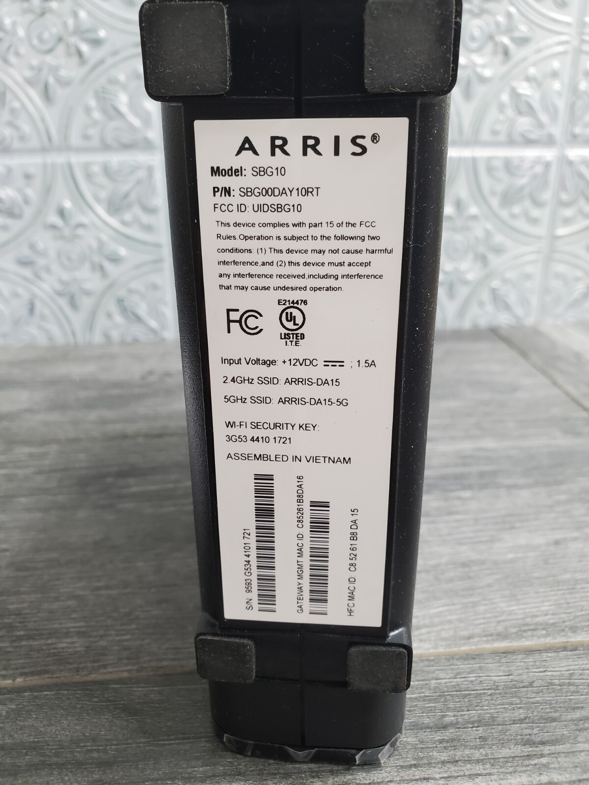 ARRIS SURFboard SBG10-RB DOCSIS 3.0 Cable Modem Router
