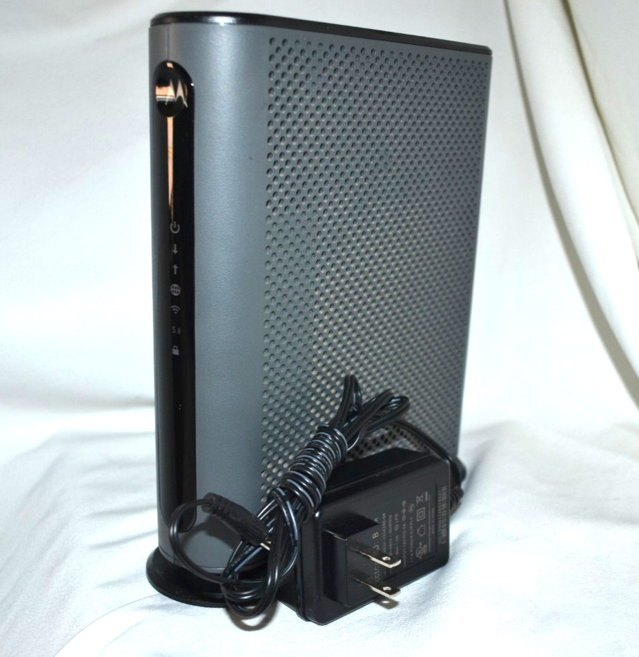 MOTOROLA MG7700 COMBO ROUTER – MODEM/WIFI 1000 MBPS