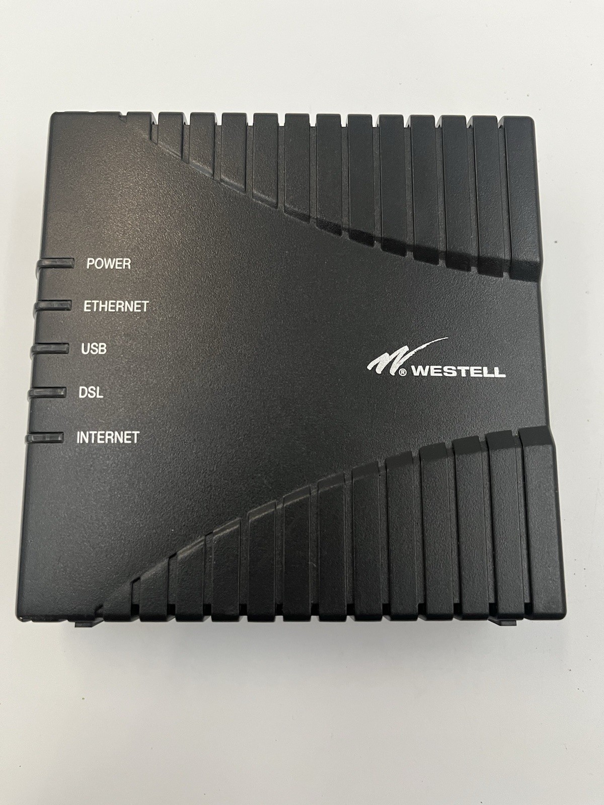 Westell DSL Model C90-610030-06 Modem with Power Cord and Cable