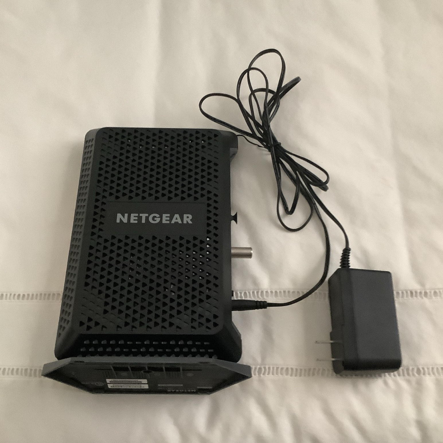 NETGEAR Nighthawk CM1100 DOCSIS 3.1 Cable Modem 1Gbps 1-Port Xfinity