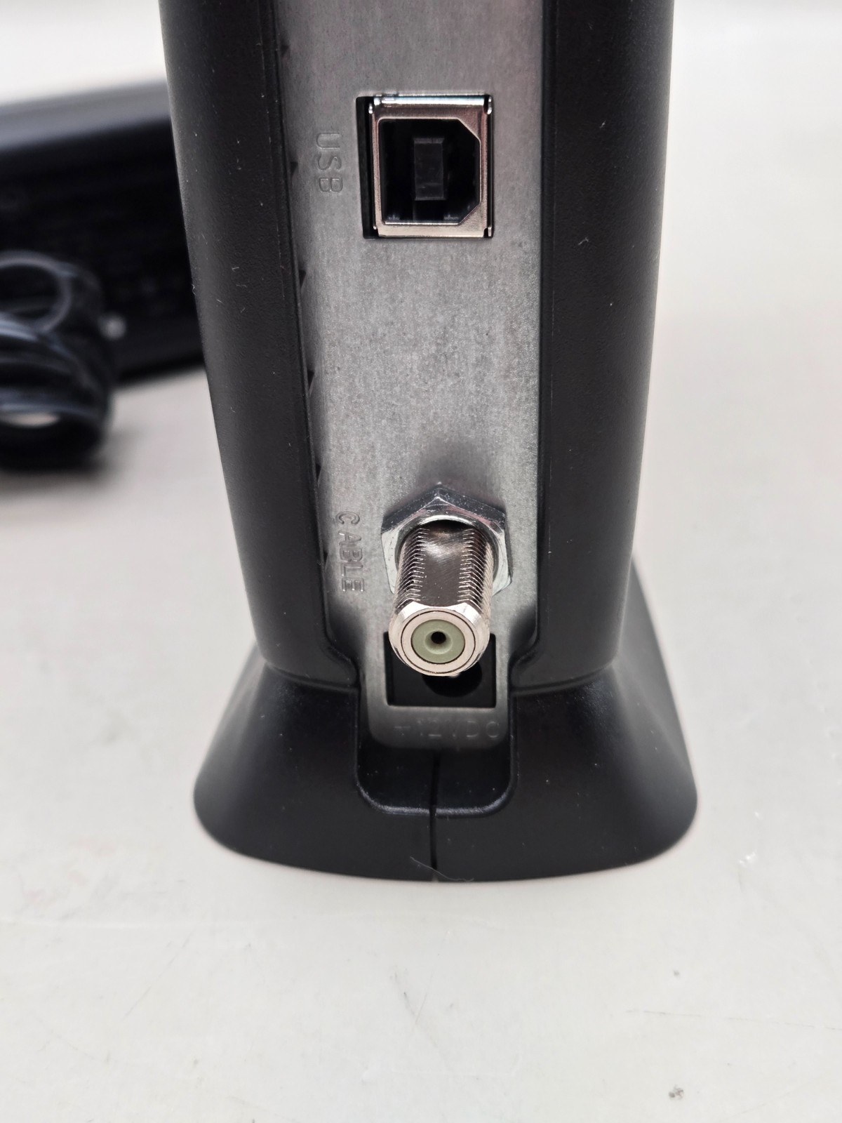 Motorola SB5101U SURFboard Cable Internet Modem Black