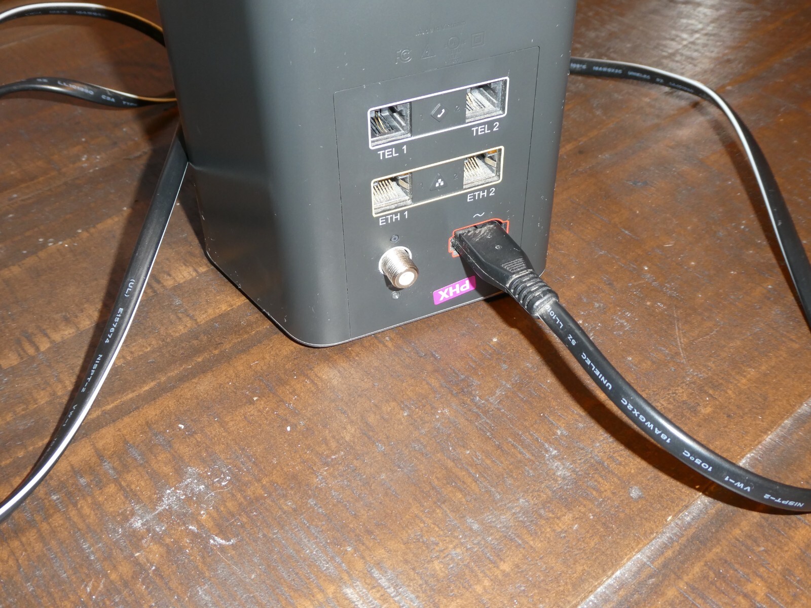 Cox Panoramic Cable Modem WIFI Gateway Modem/Router CGM414X w/ Power Cord