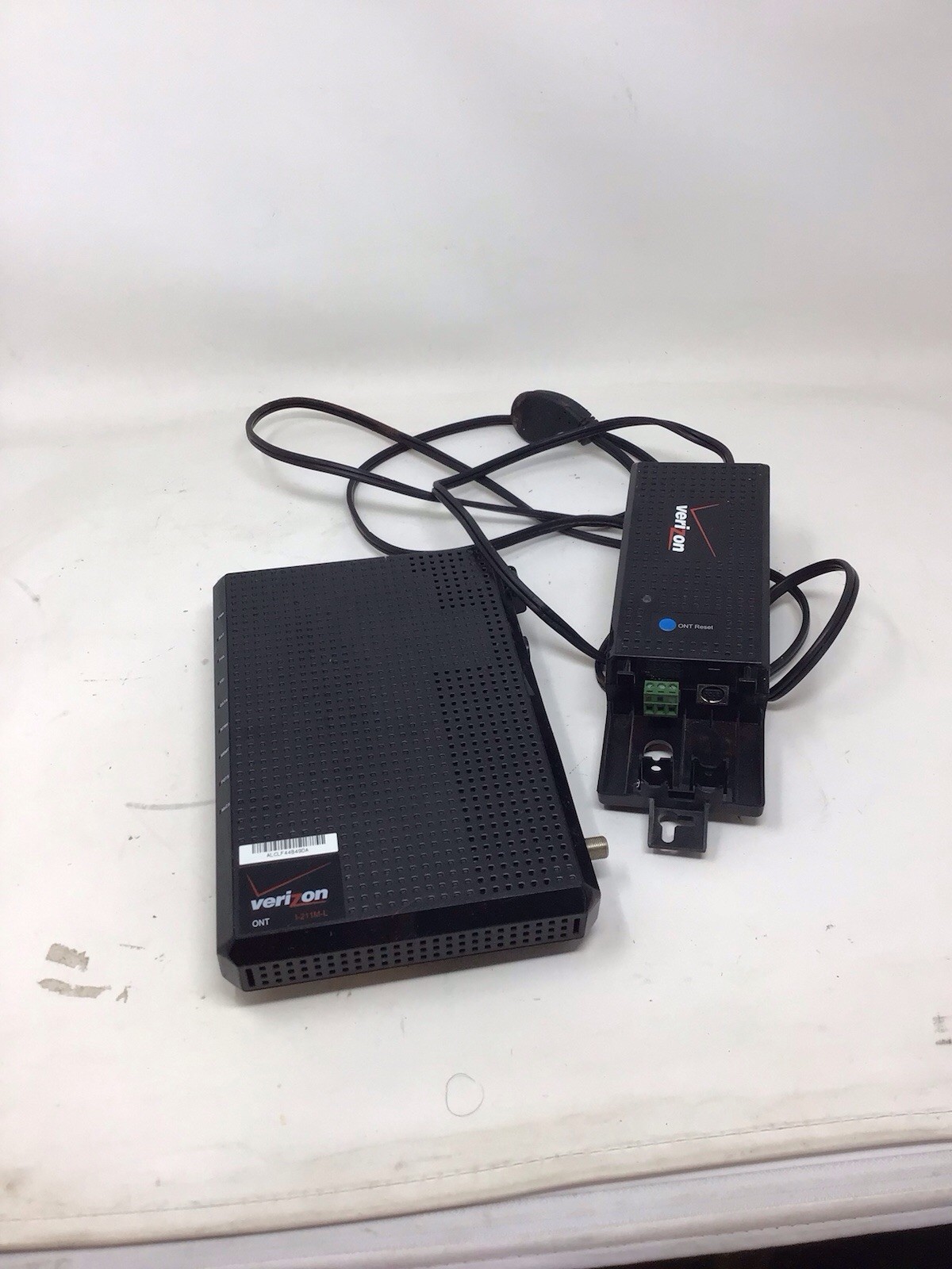 Verizon Internet FIOS ONT Optical Network Terminal Modem I-211M-L