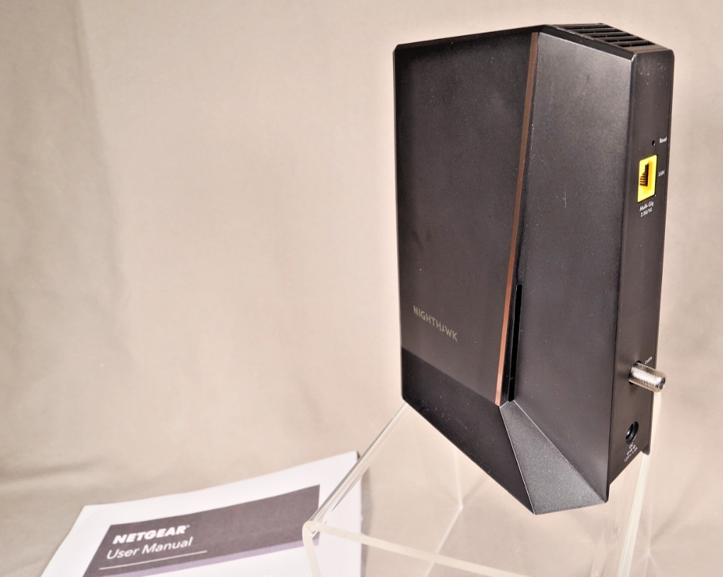 NETGEAR Nighthawk CM2000 DOCSIS 3.1 Cable Modem – Tested – No Box