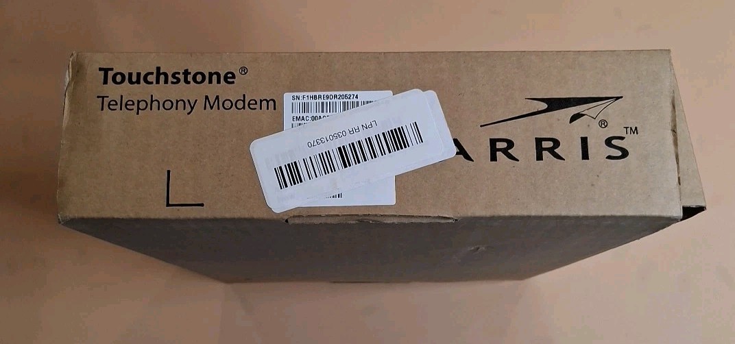 🤩 ARRIS TM822 e DOCSIS 3.0 8×4 Ultra-High Speed Modem – Black + Battery