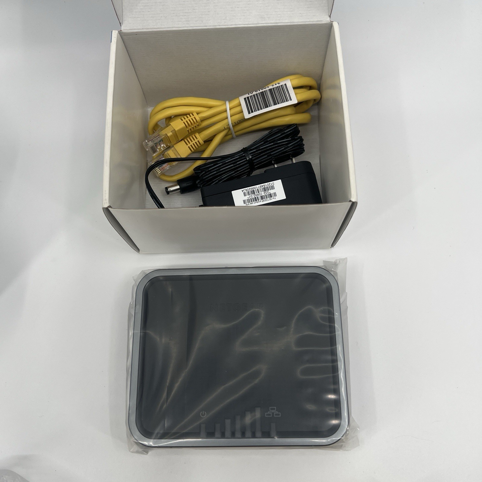 Netgear LB1120 4G LTE Broadband Modem 150Mbps Ethernet Network Device