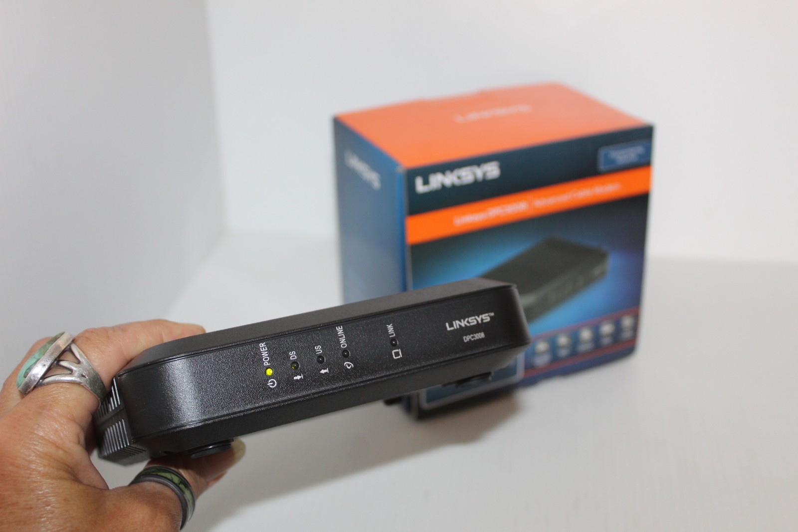 Linksys DPC3008 DOCSIS 3.0 Advanced Cable Modem – Comcast Certified Gigabit