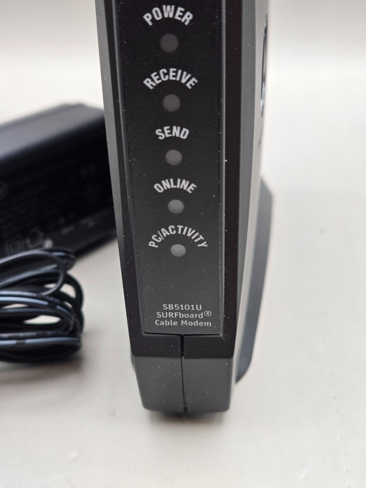 Motorola SB5101U SURFboard Cable Internet Modem Black