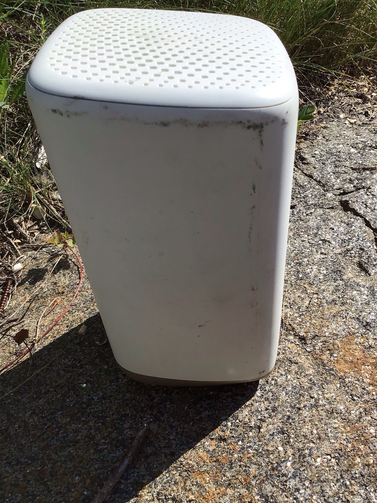 Xfinity xFi Gateway Router XB8-T Triband Wifi CGM4981COM – NO POWER CORD