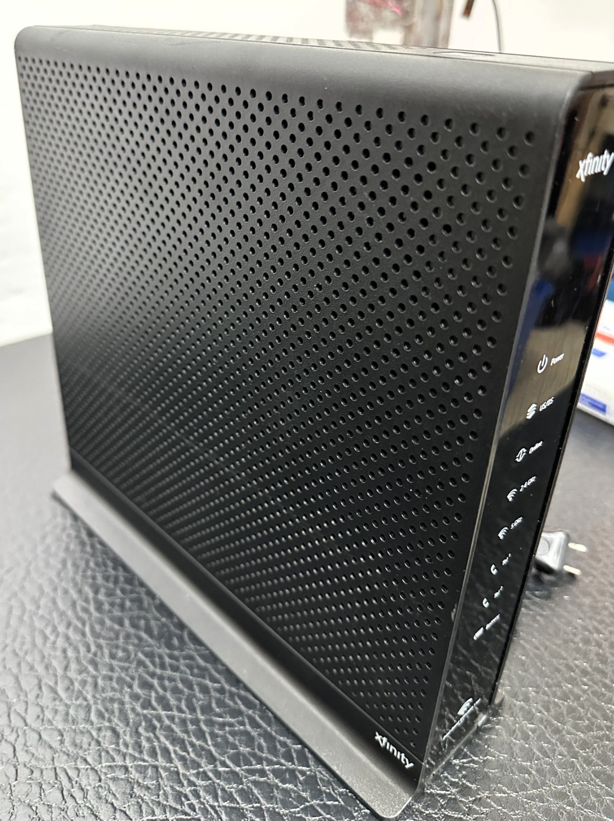 Xfinity Arris TG1682G Dual Band Wireless 802.11ac Cable Modem Router w/ Cord