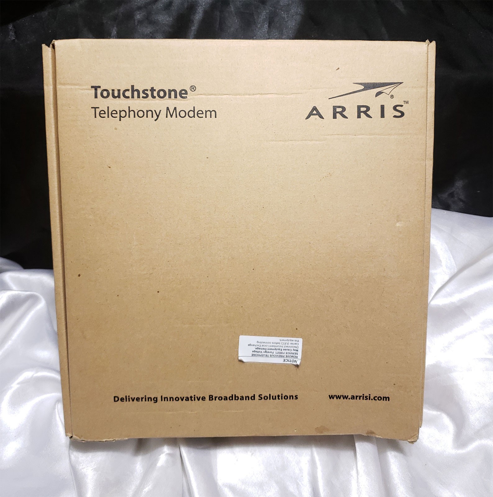 NEW OPEN BOX ARRIS TOUCHSTONE TM502G/CT CABLE MODEM COMPLETE