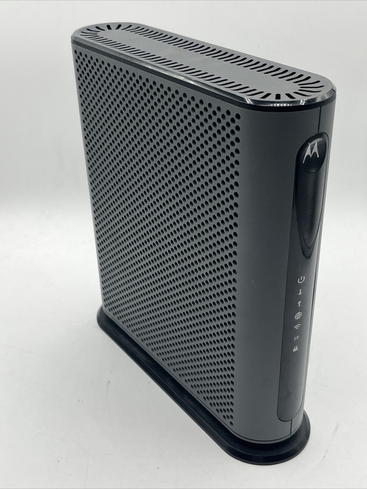 Motorola MG7540-10 16×4 Cable Modem – Black