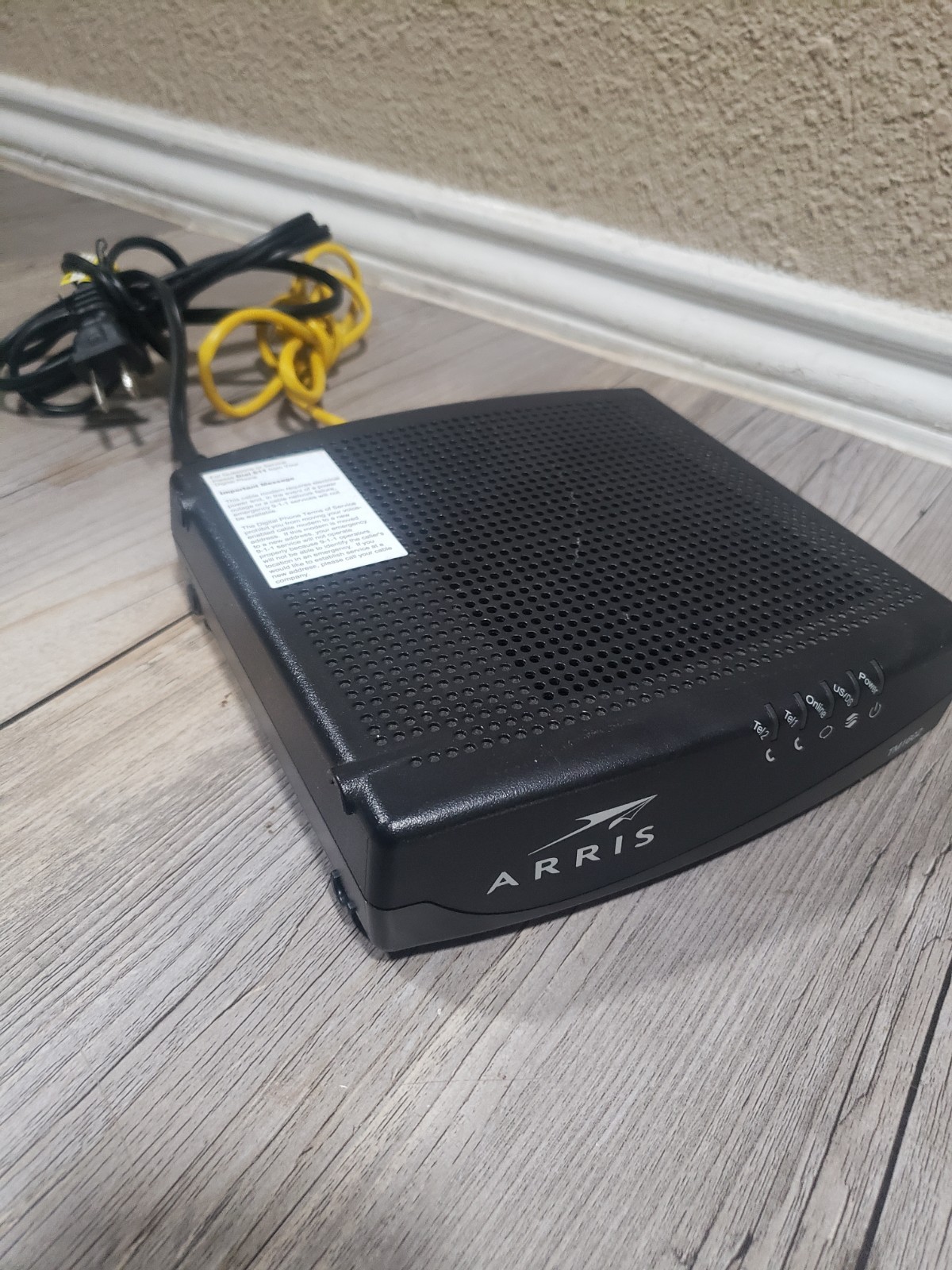 Arris TM1602 Cable Modem DOCSIS With Power Cord and Ethernet Cable