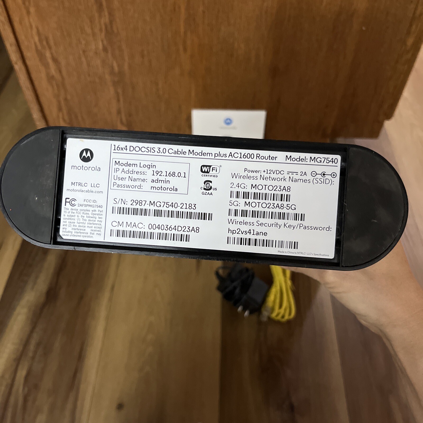 MG7540 Motorola 16×4 Docsis 3.0 Cable Modem + AC1600 WiFi Wireless Router