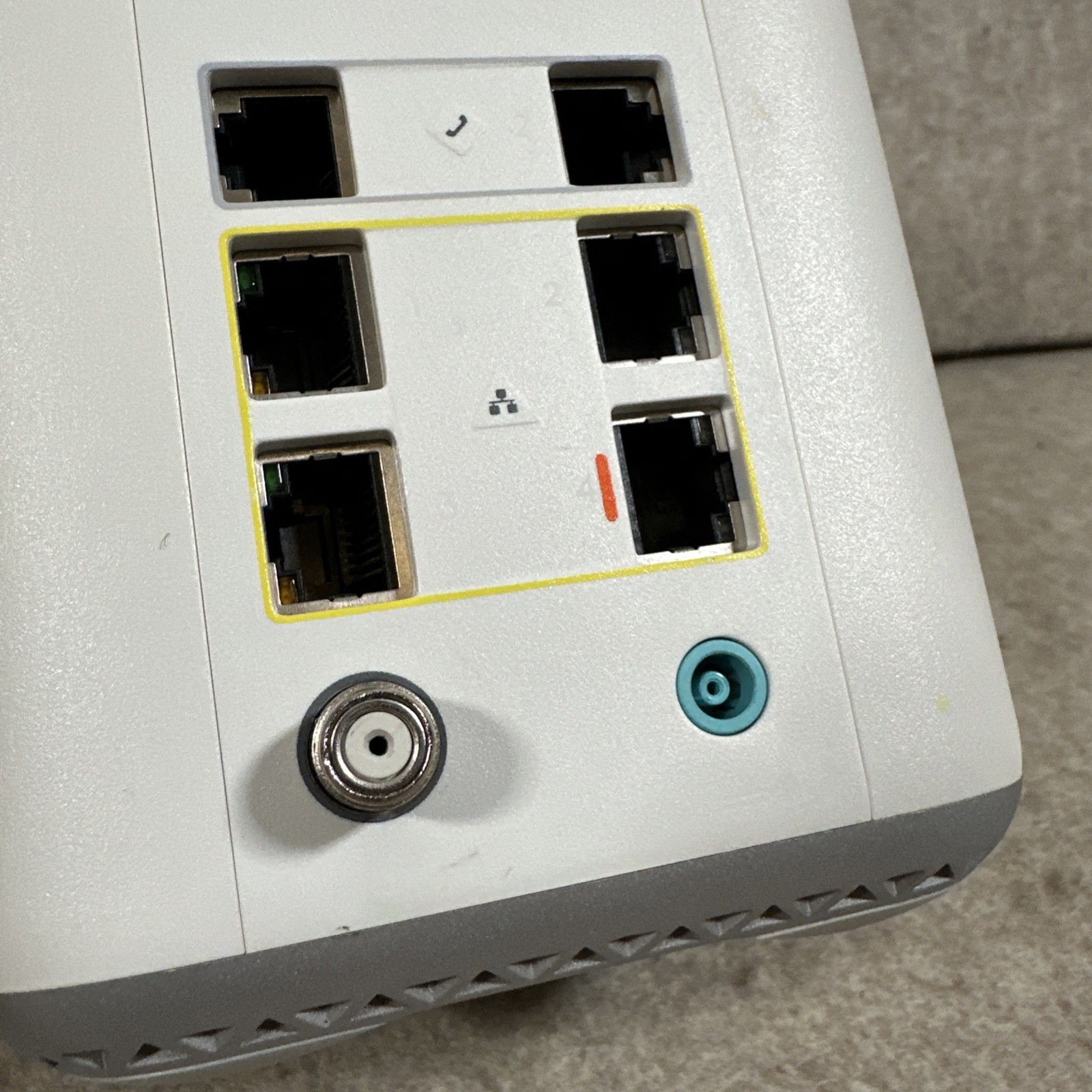 Xfinity Home WiFi Router Modem White XB7-CM w/ Power Adapter (Parts/Repair)